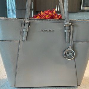 Michael Kors Charlotte Large Saffiano Leather Top-Zip Tote Bag